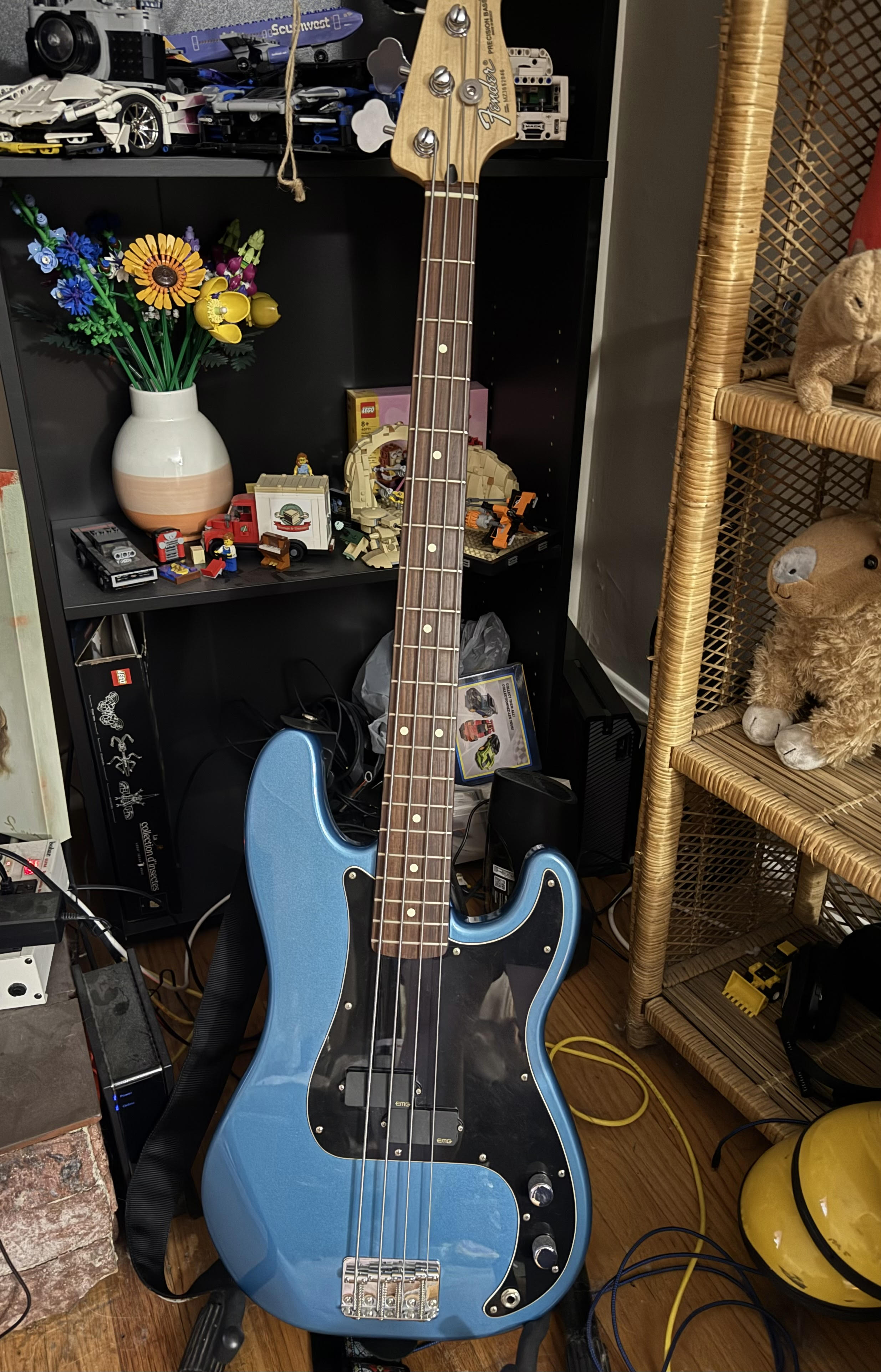 pbass.jpg