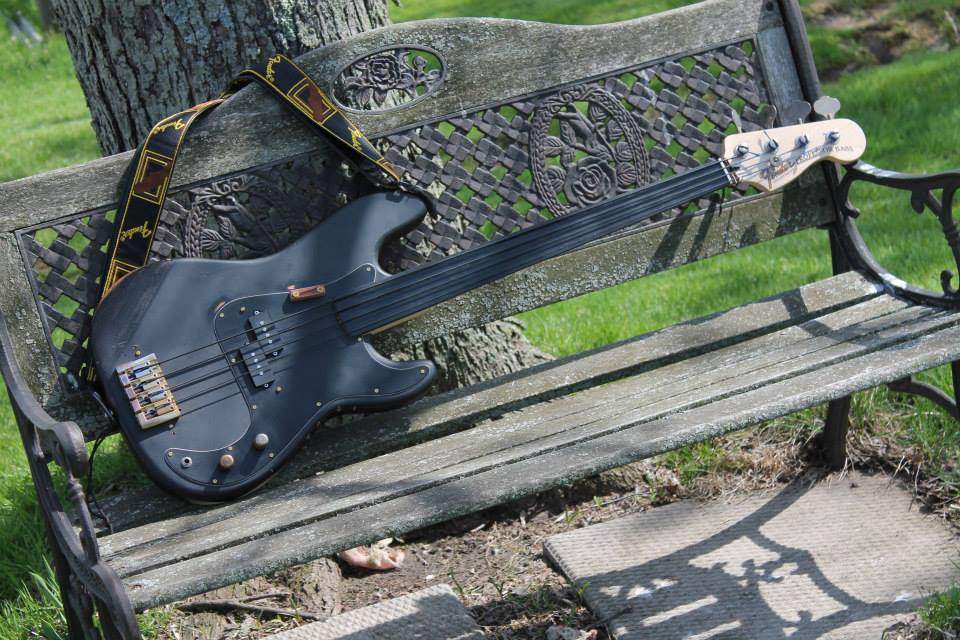 Pbass.jpg