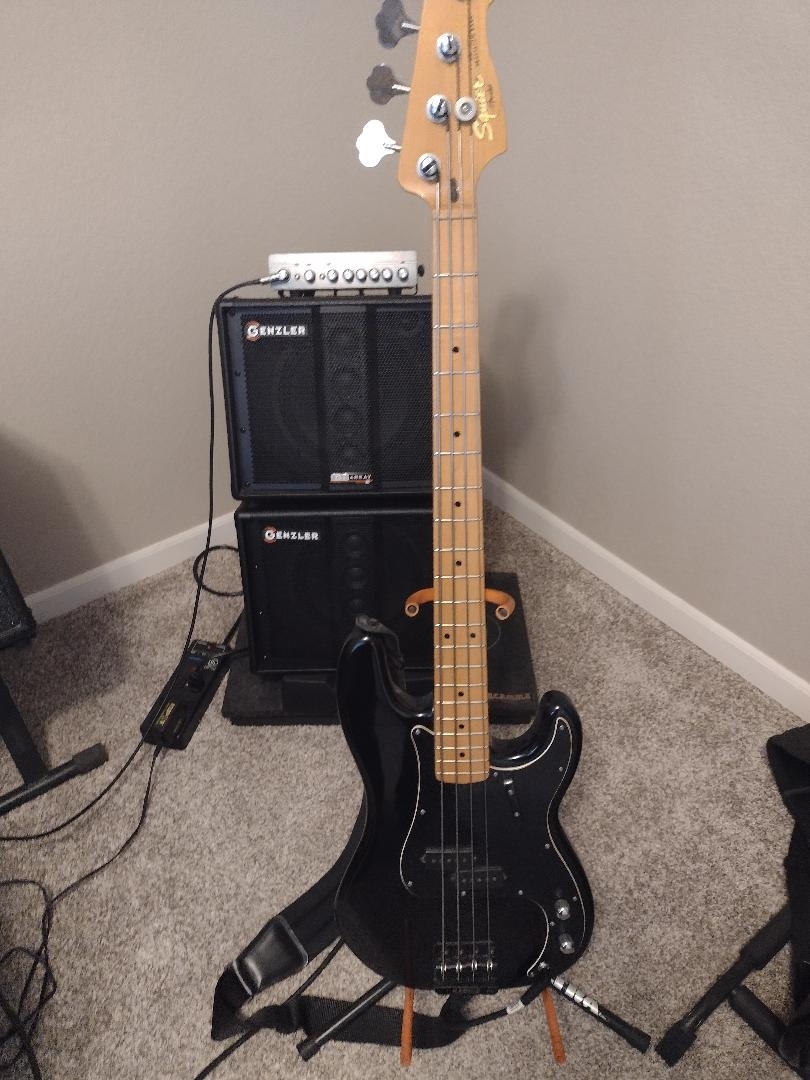 PBass.jpg