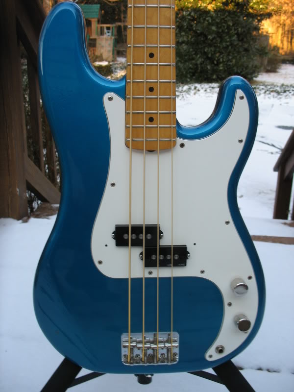 pbass002.jpg
