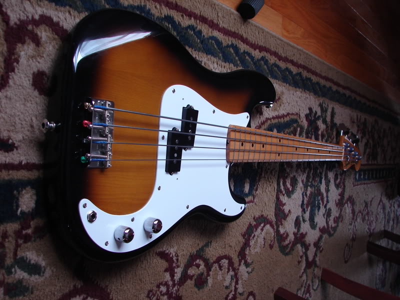 PBass014.jpg