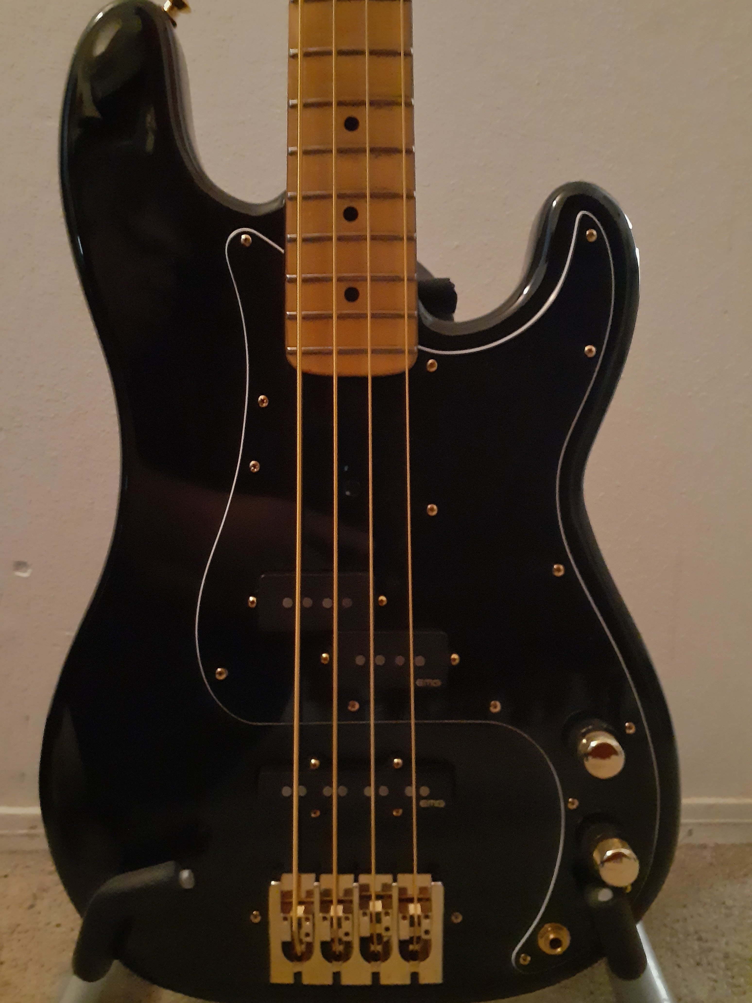 pbass3.jpg