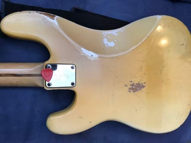 pbass3.jpg
