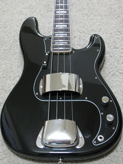 PBass_03.jpg