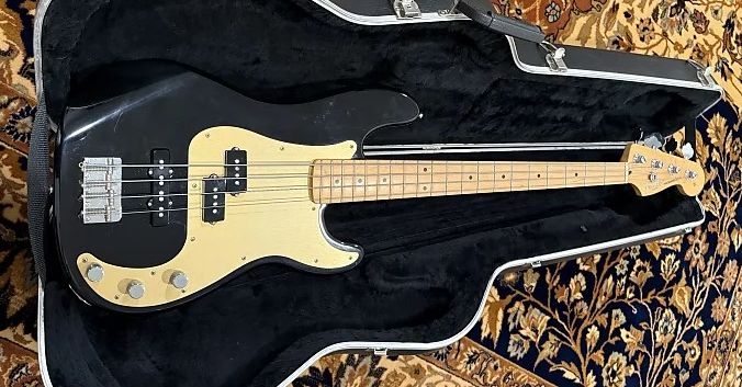 PBassSpecialDeluxe2.jpg