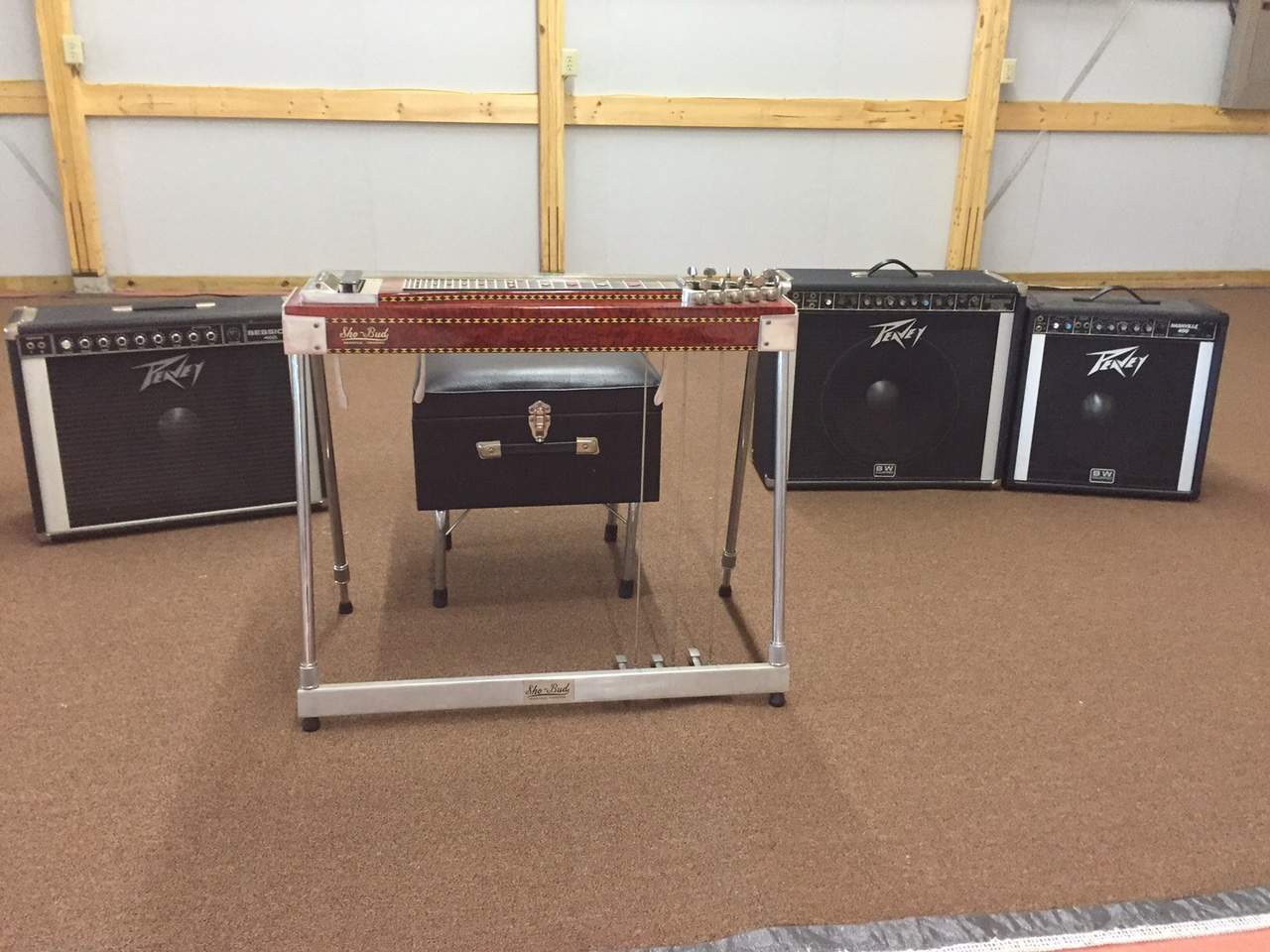 Peavey amps.JPG