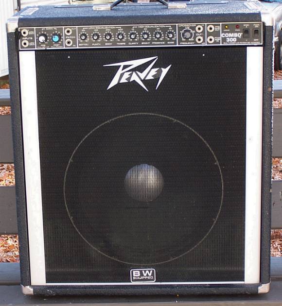 peavey-combo-300-339059.jpg