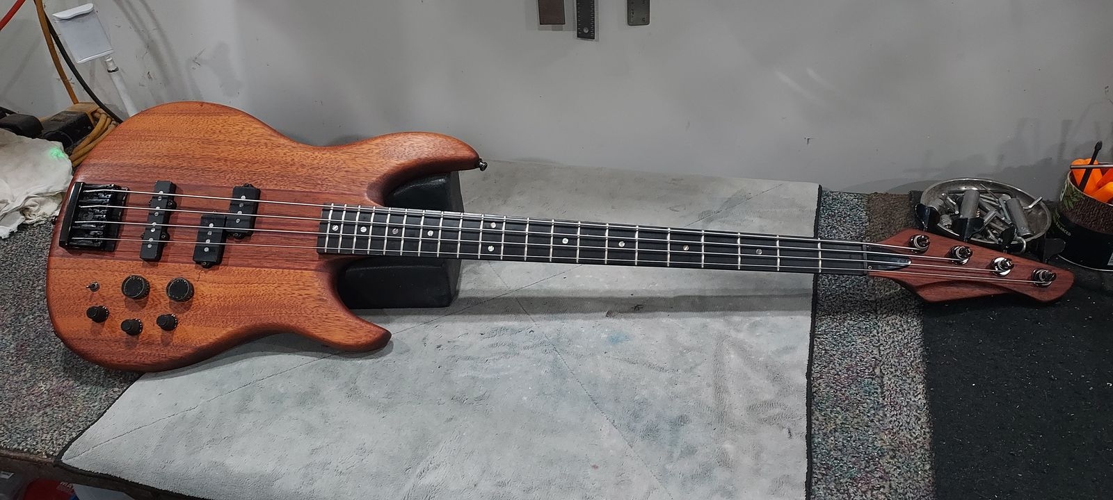 Peavey Dyna-Bass Unity full.jpg