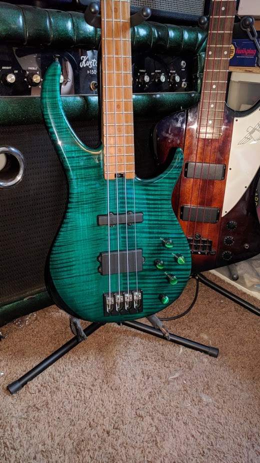 peavey millenium1.jpg