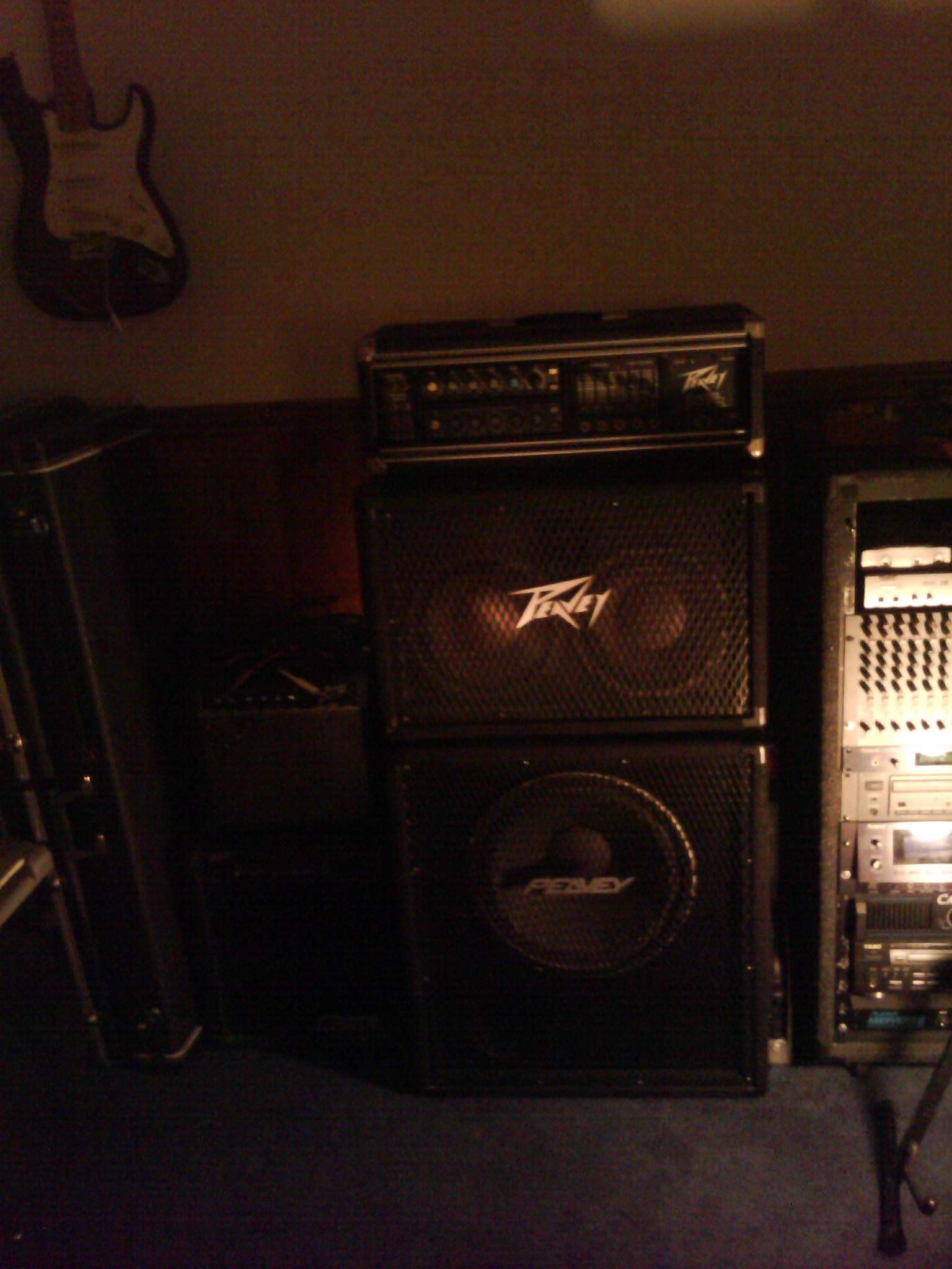 PEAVEY Stack.jpg