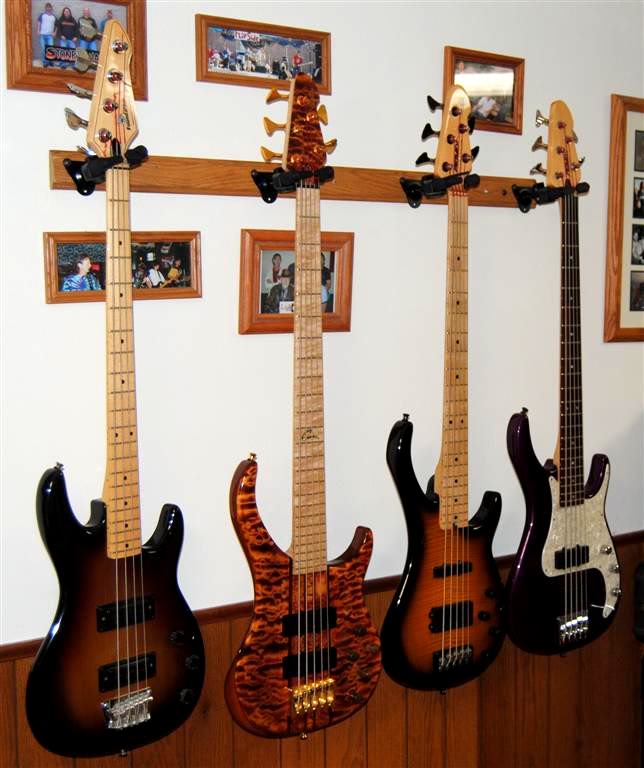 PeaveyBasses1Large.jpg