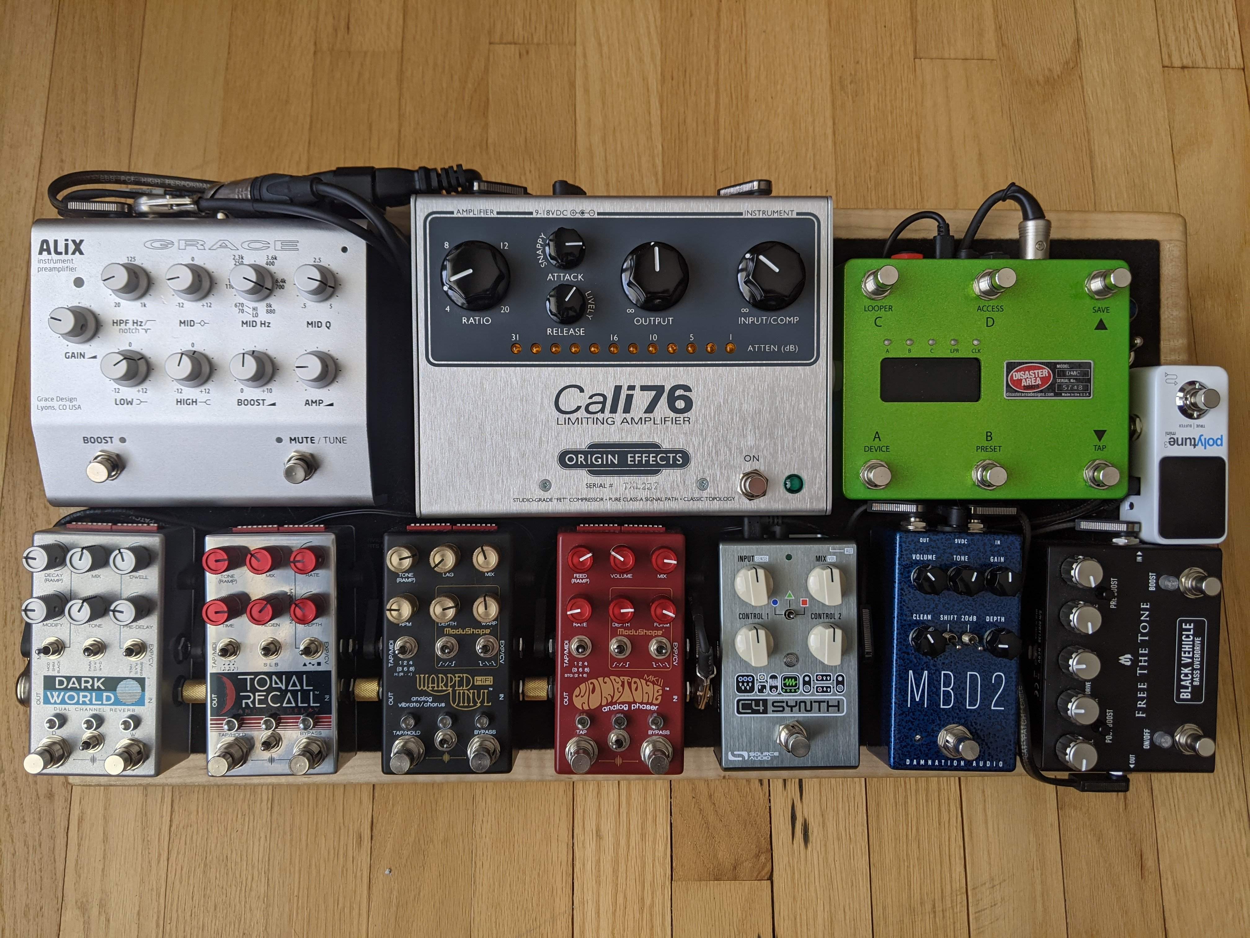 Pedal Board 01_21 (c).jpg