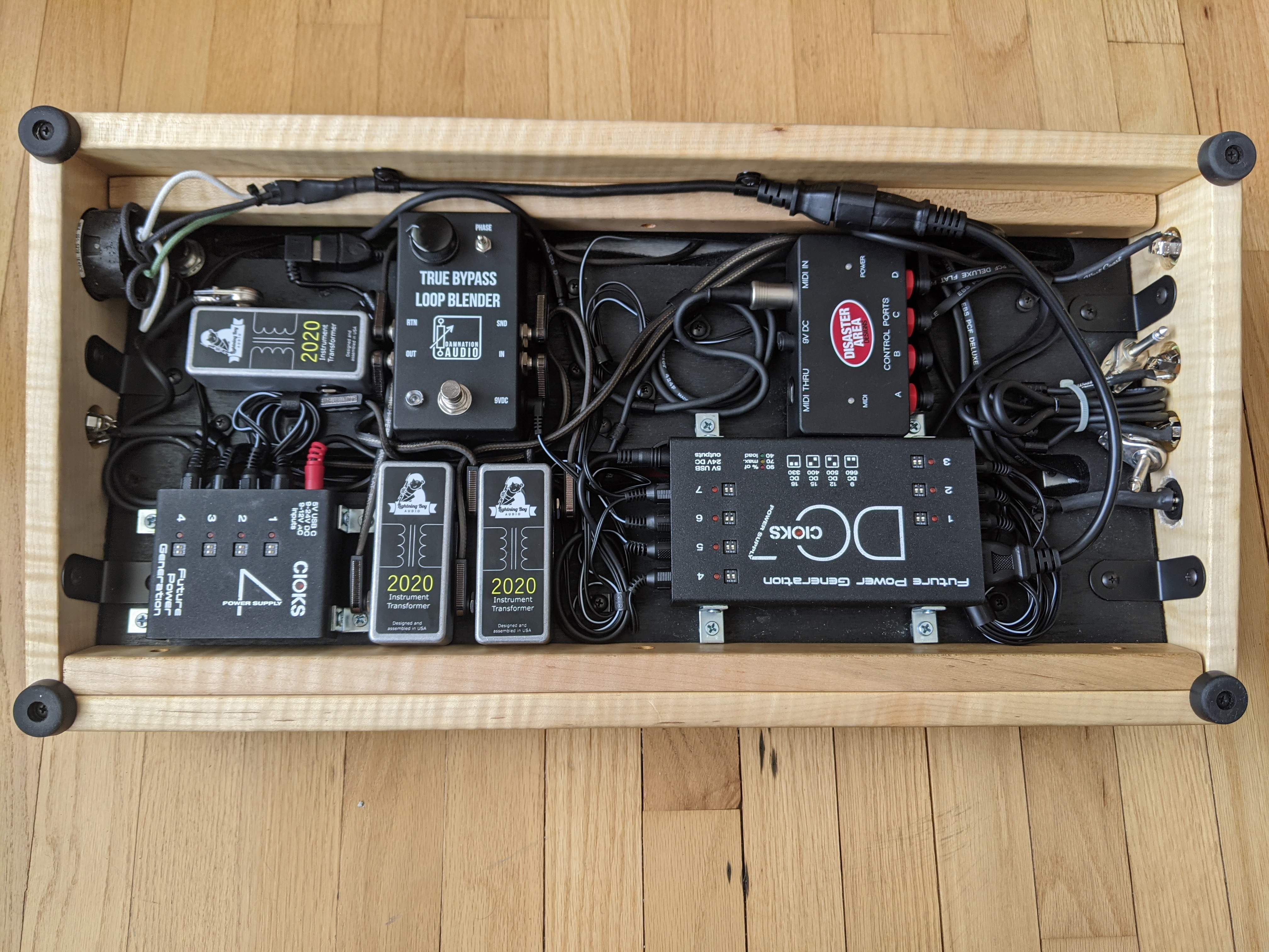 Pedal Board 01_21 (d).jpg