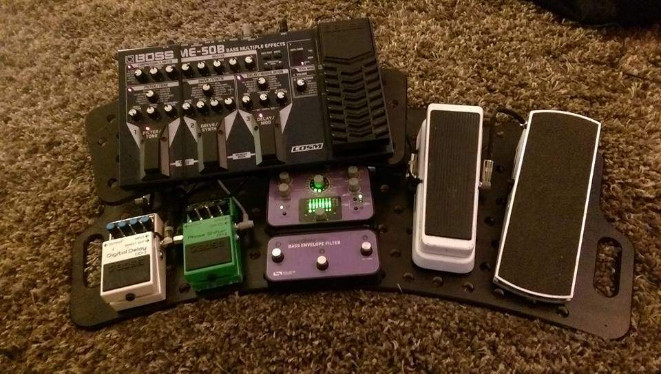 pedal board.jpg