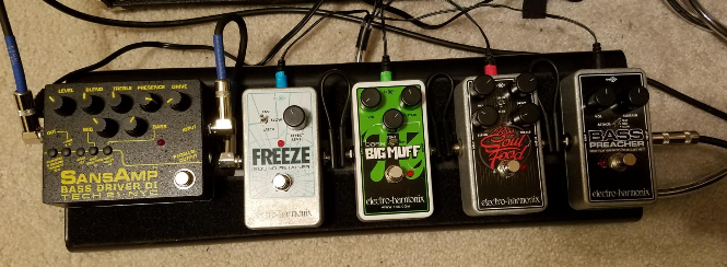 Pedal Board.png
