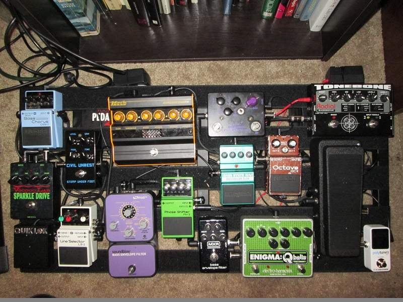 Pedalboard 06172015.JPG