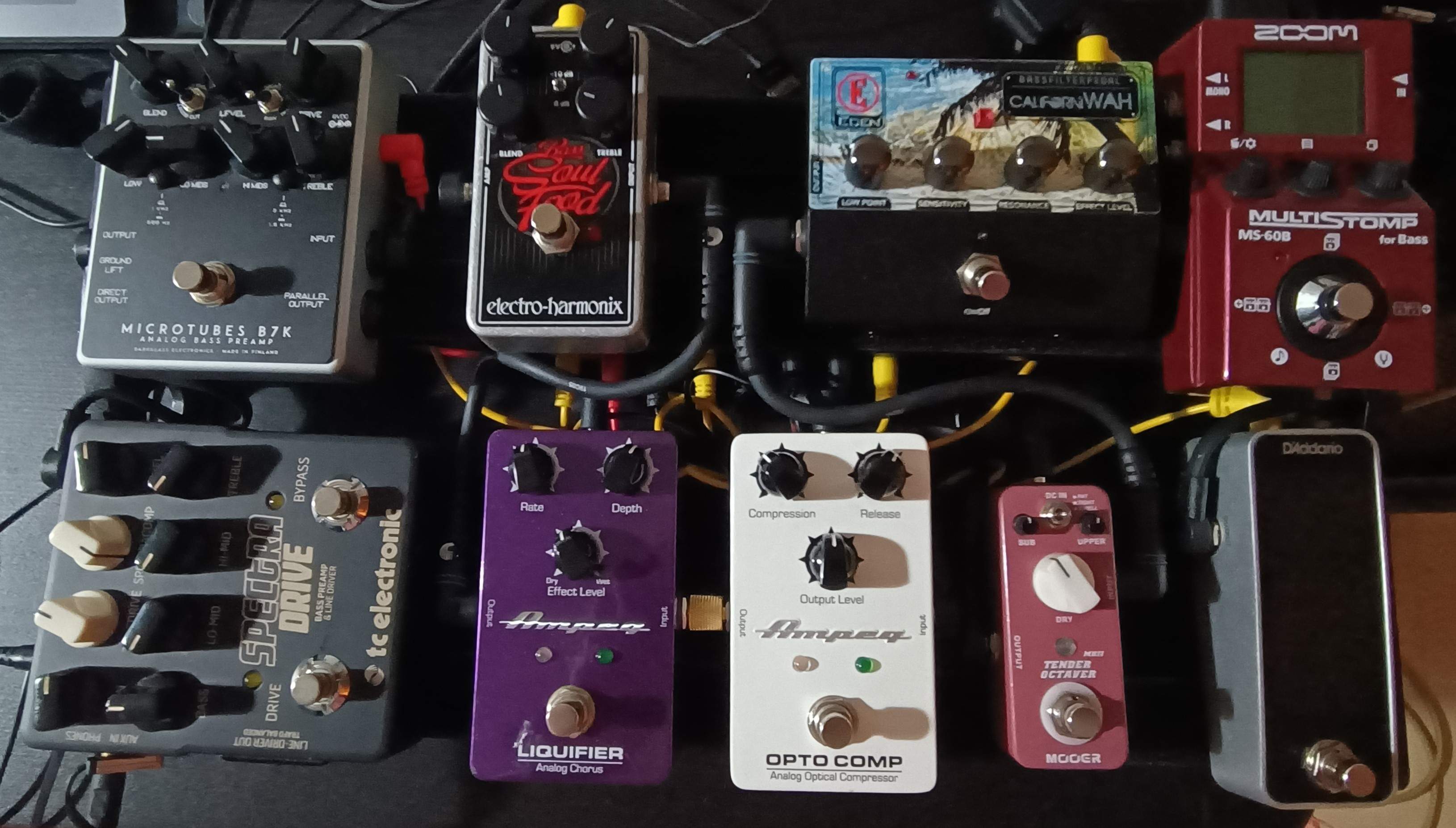 Pedalboard 080422.jpg