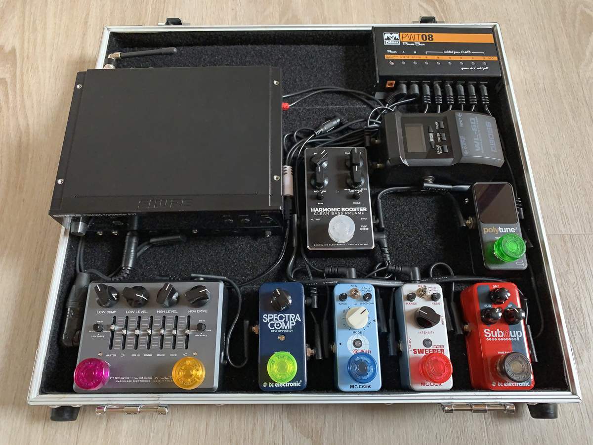 Pedalboard 14.jpg