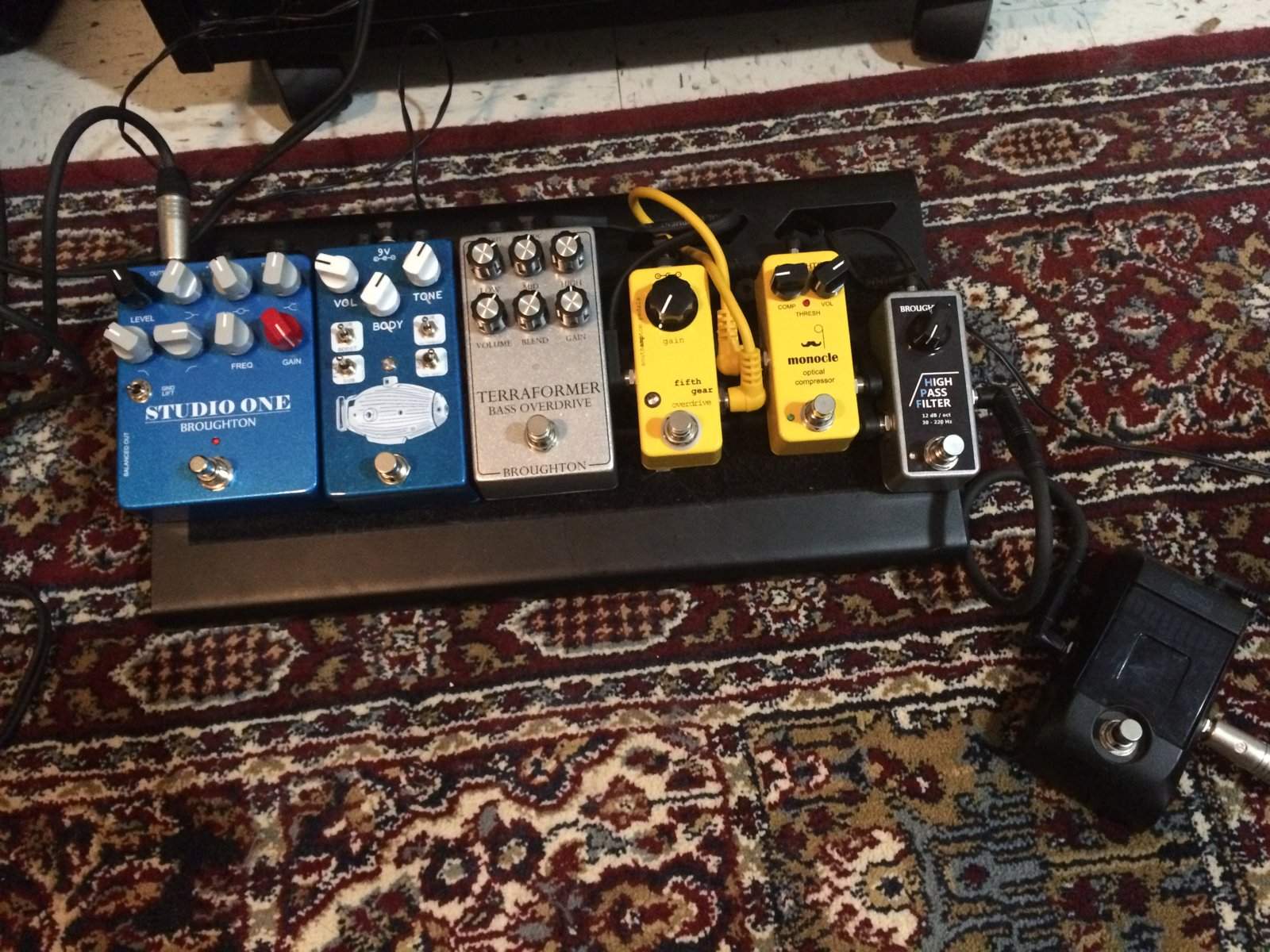 pedalboard-2017-08-31.JPG