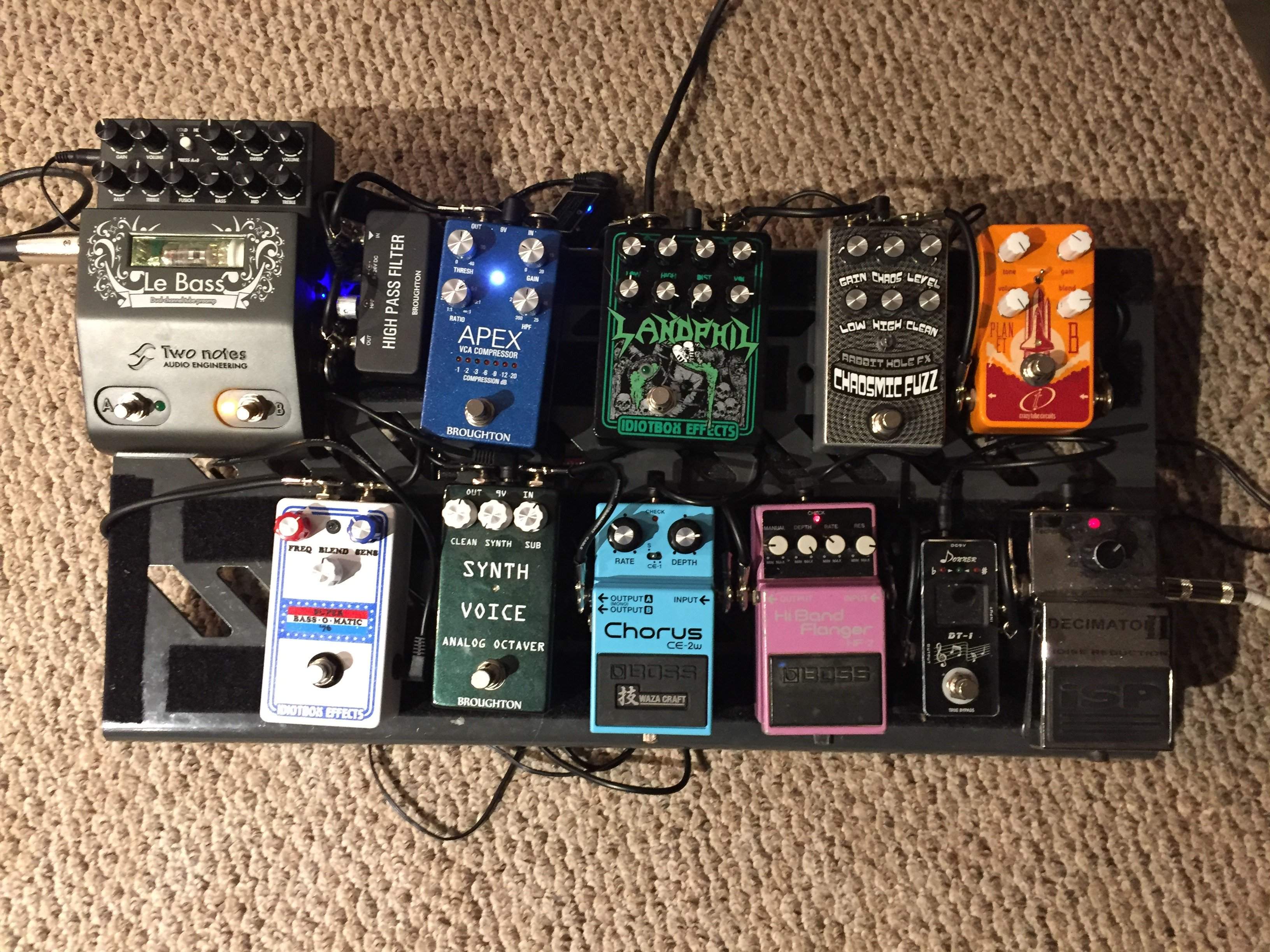 pedalboard.jpeg
