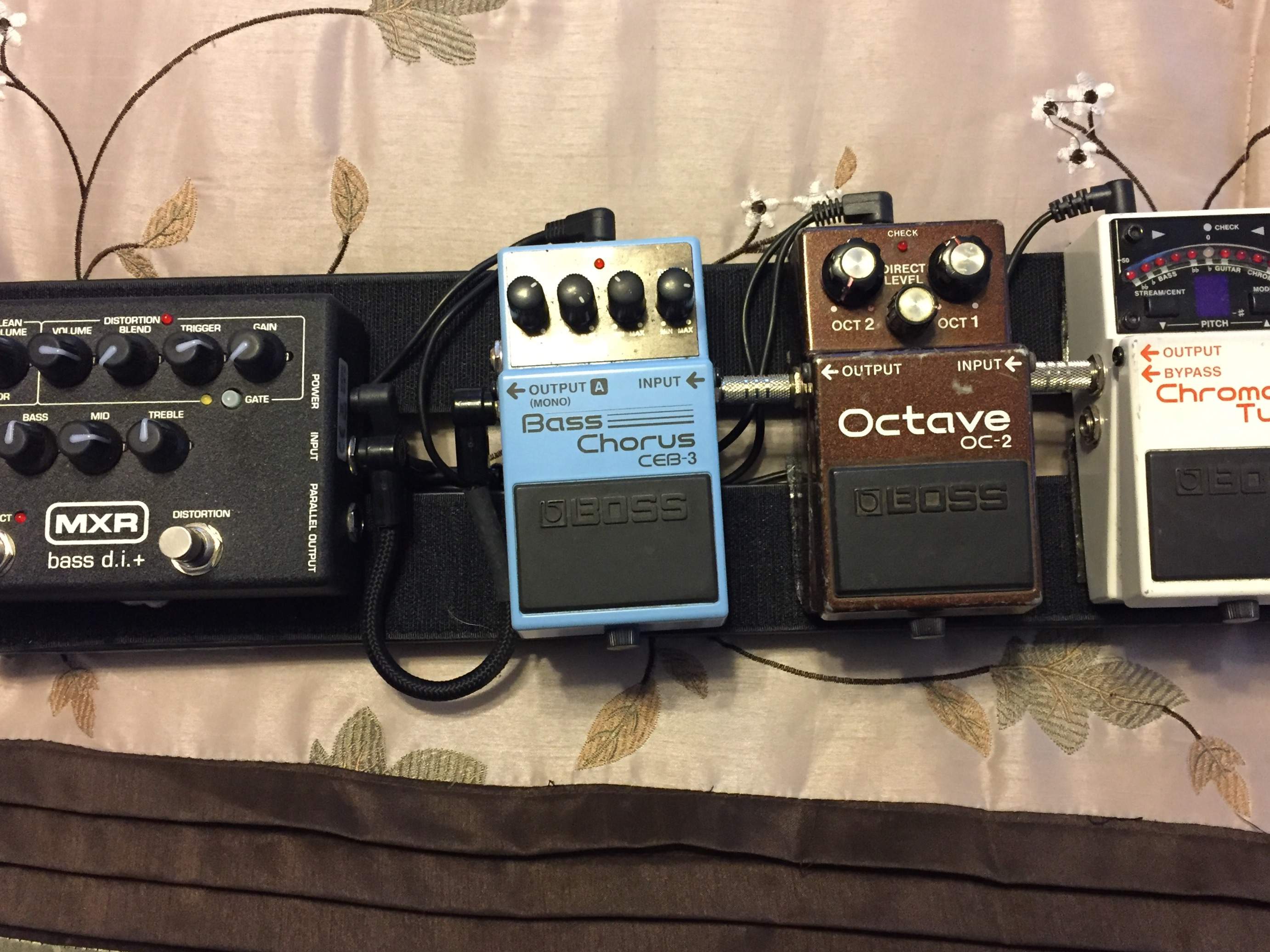 Pedalboard.jpg