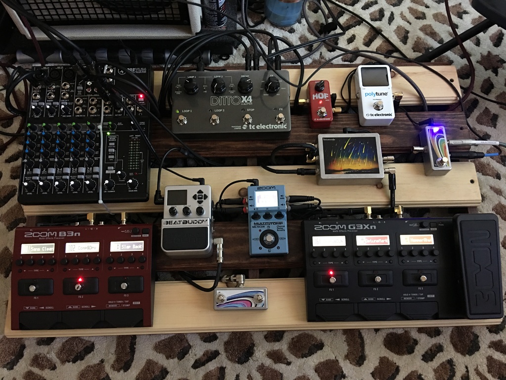 Pedalboard.jpg