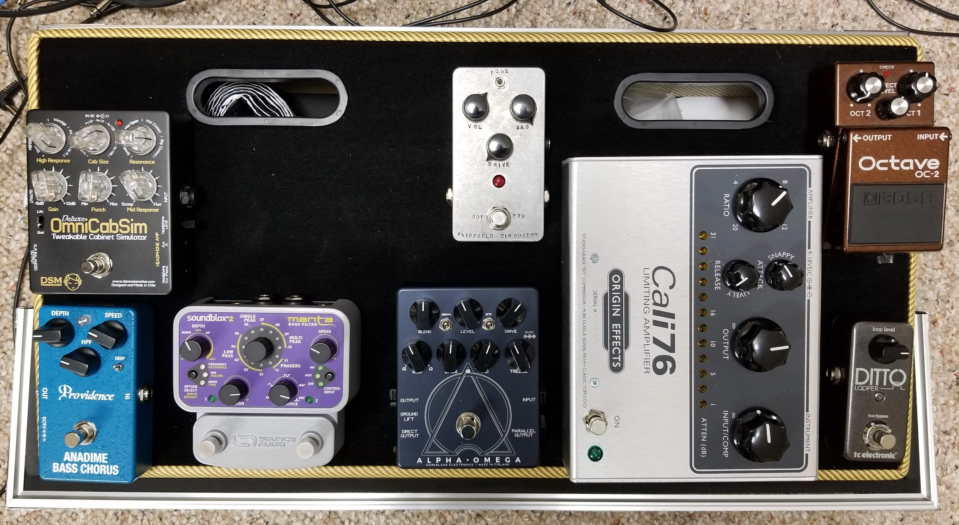 Pedalboard.jpg