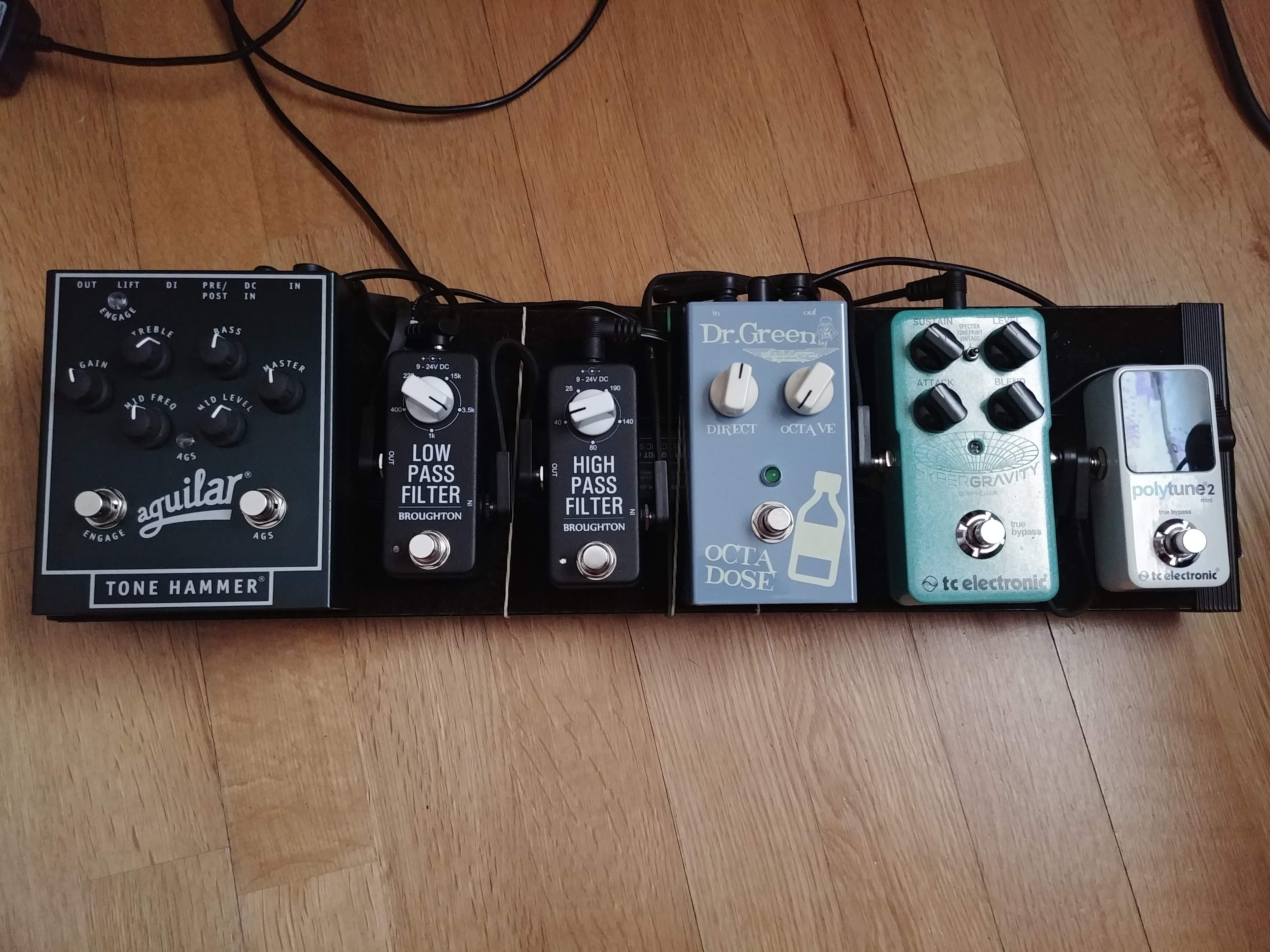 Pedalboard.jpg