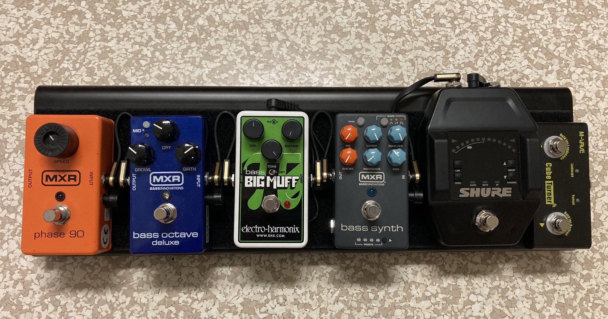 Pedalboard V.3.jpg