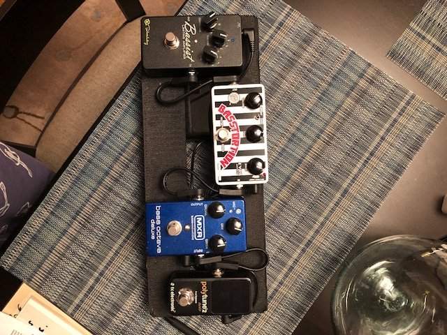 pedalboard1.jpg
