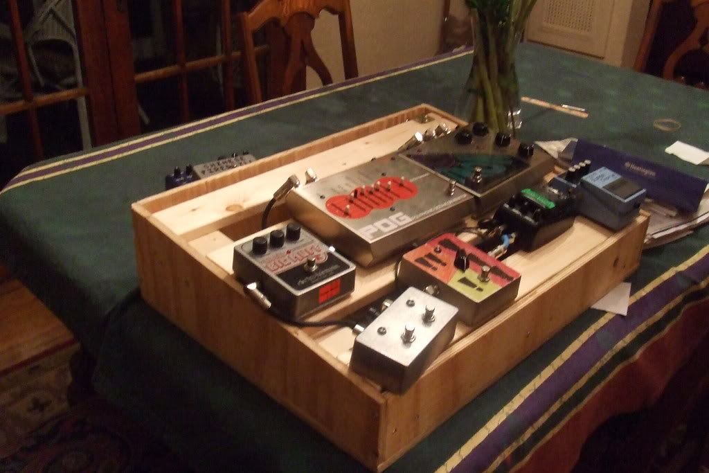 Pedalboard2.jpg