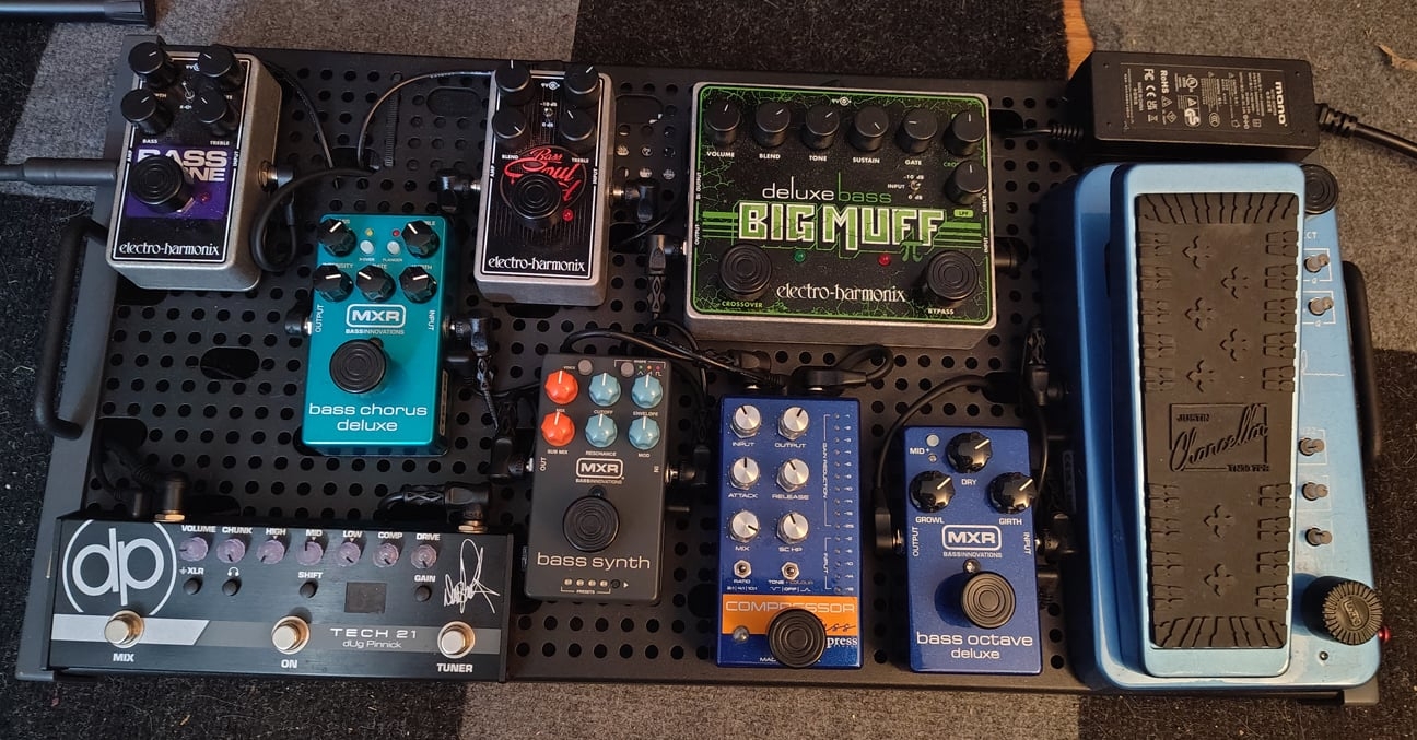 pedalboard2.jpg