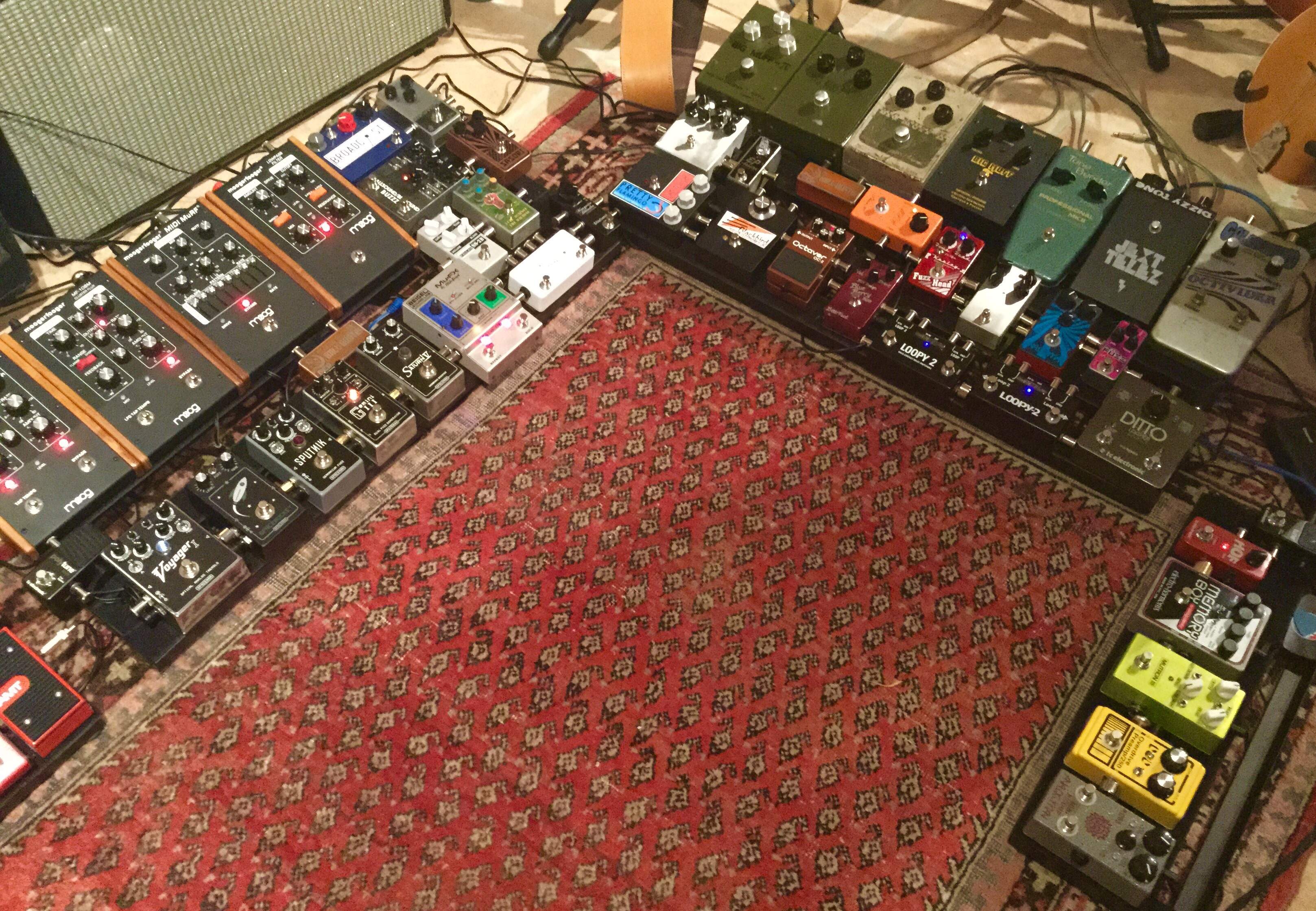 PedalboardRug1.jpg