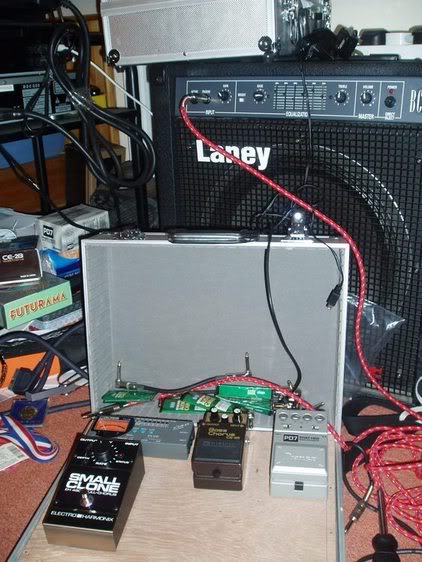 Pedals001.jpg