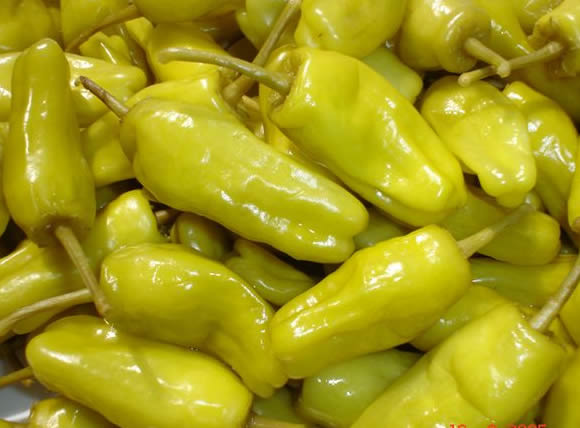 pepperoncini-peppers.jpg