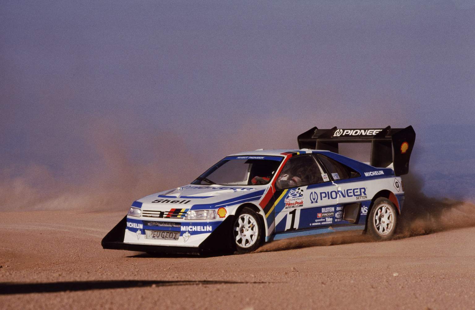 Peugeot_405.jpg