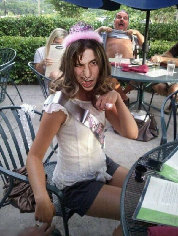 Photobomb-3.jpg