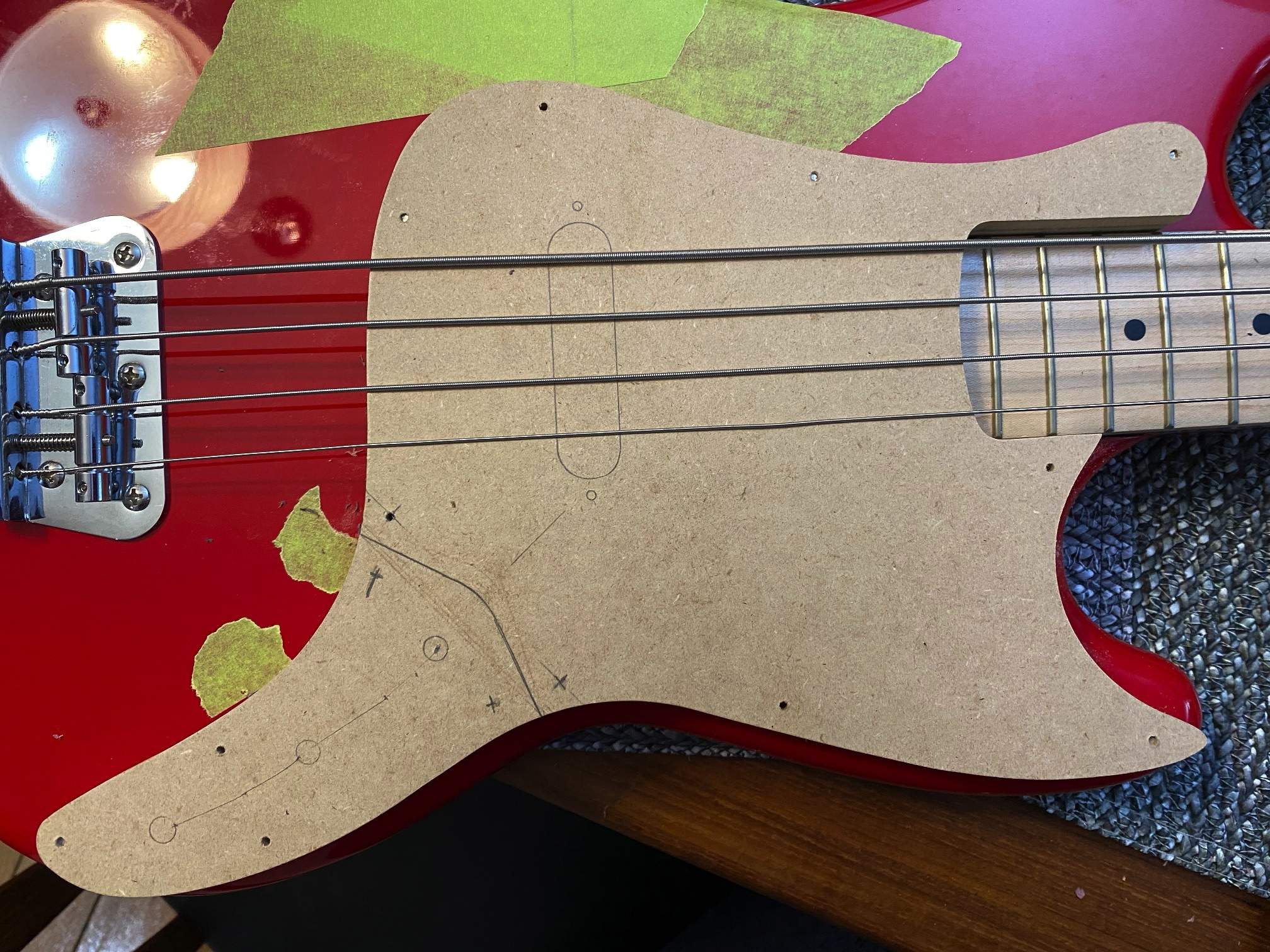 pickguard fits!.jpg