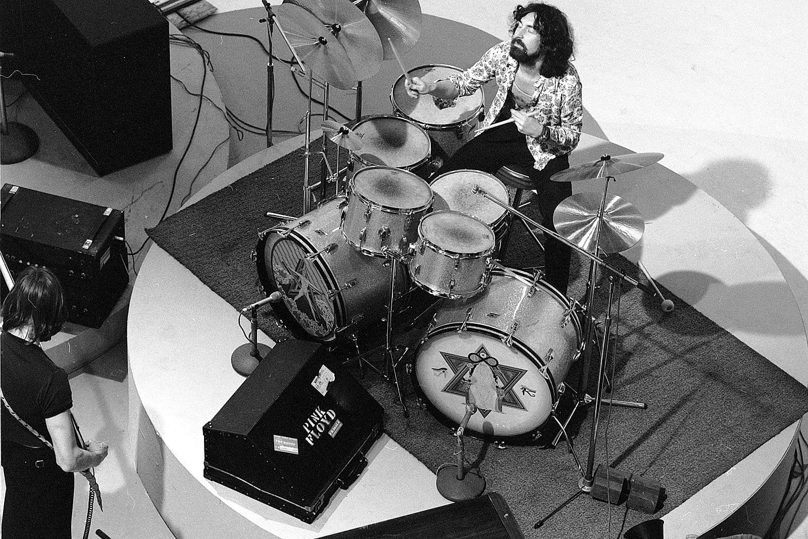Pink-Floyd-moon.jpg