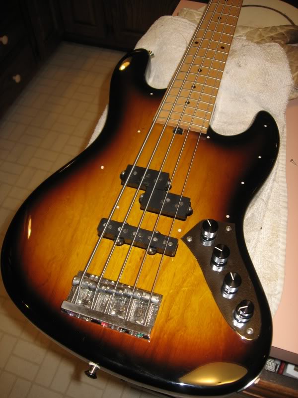 pj5naked.jpg