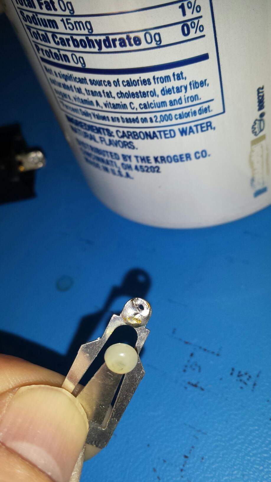 plastic dot2_.jpg