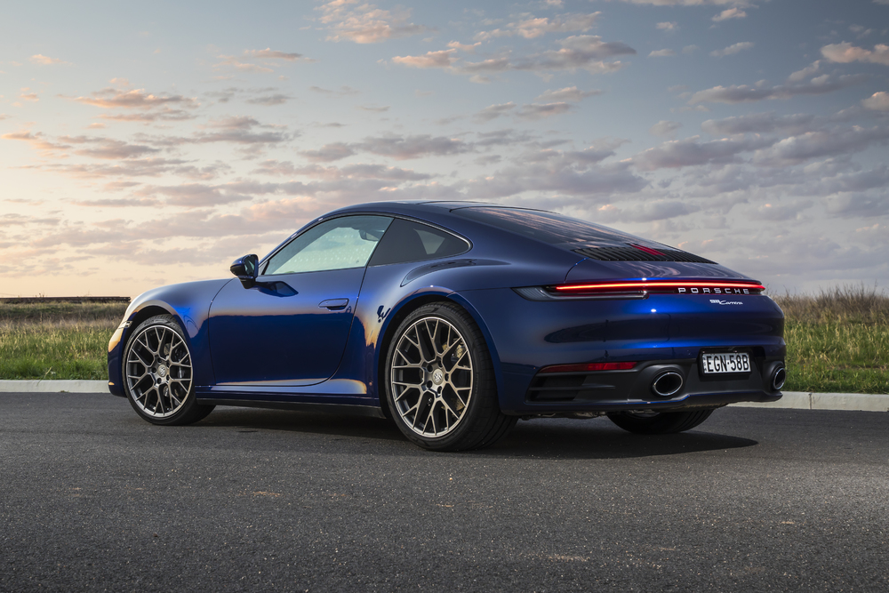porsche911-dark-blue.jpeg