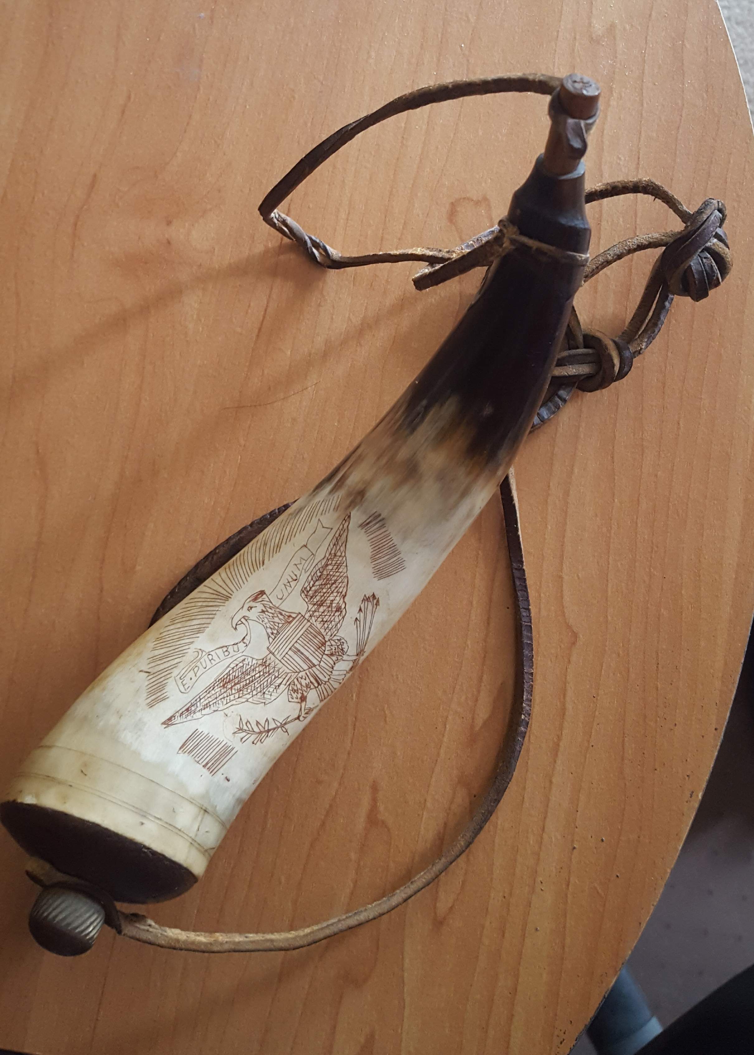 powder horn.jpg