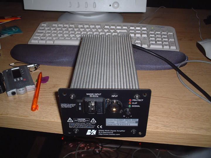 powerampfrontview.jpg