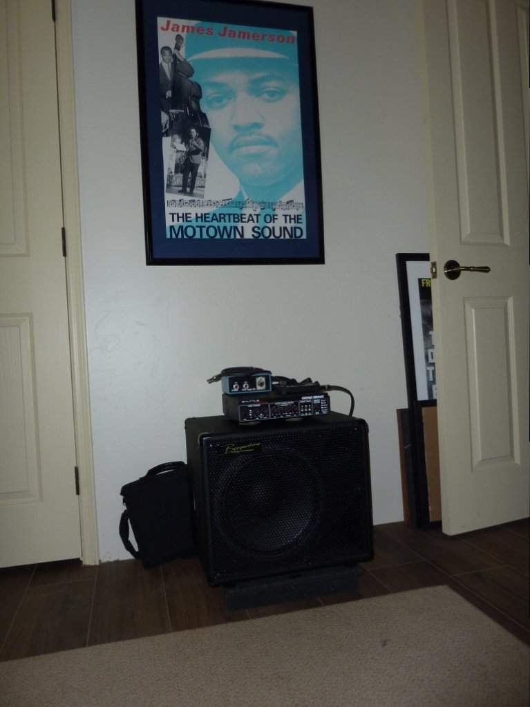 Practice amp for web.JPG