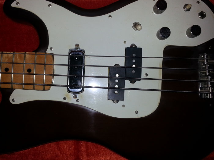 Precision_Bass.jpg