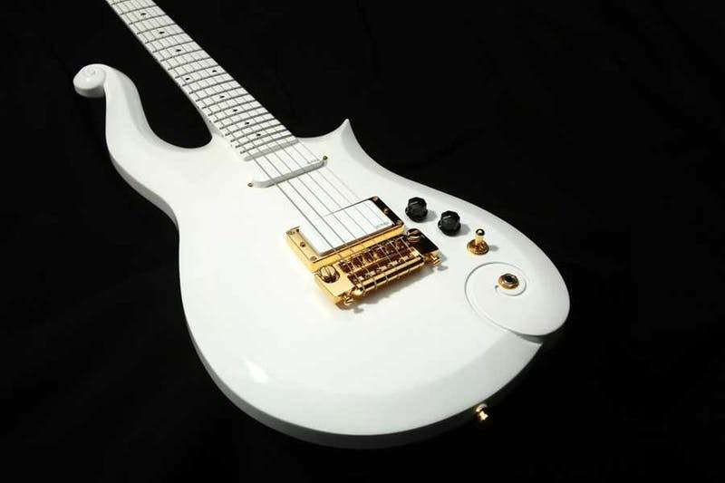 prince+cloud+guitar+dave+rusan.jpg