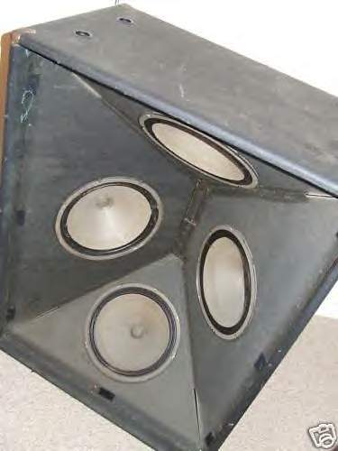 pyramidcab.JPG
