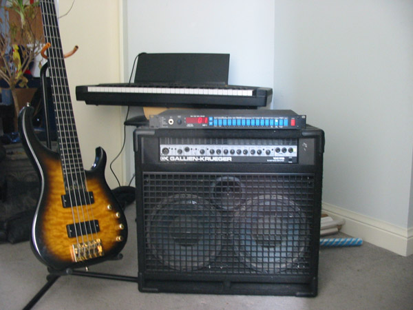 Q5andamp.jpg