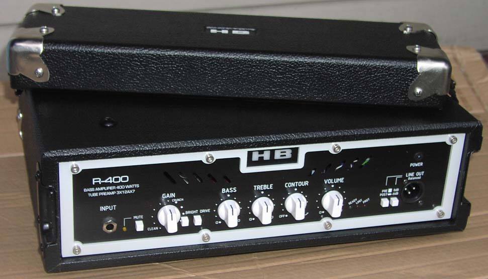 r400bw1.jpg